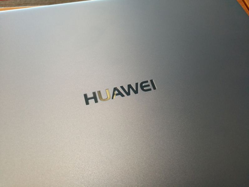 Huawei MateBook X