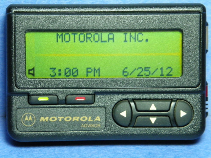 Первый в мире пейджер выпустила Motorola