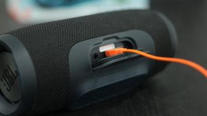 JBL Charge 3