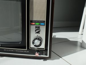 технологии второй половины 20 века: Sony Trinitron