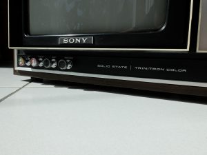 технологии второй половины 20 века: Sony Trinitron