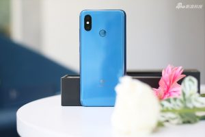 Xiaomi Mi 8