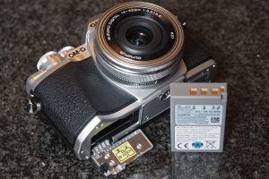 Olympus OM-D E-M10 Mark III