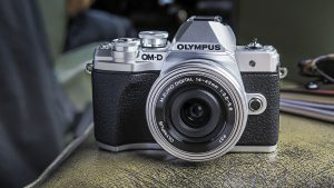 Olympus OM-D E-M10 Mark III