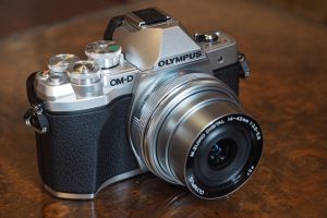 Olympus OM-D E-M10 Mark III