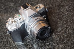 Olympus OM-D E-M10 Mark III