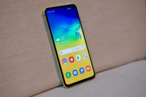 Samsung Galaxy S10e