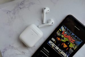 AirPods 2