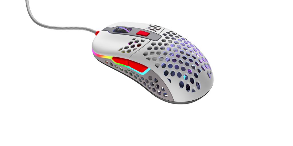 компьютерная мышь с дырками