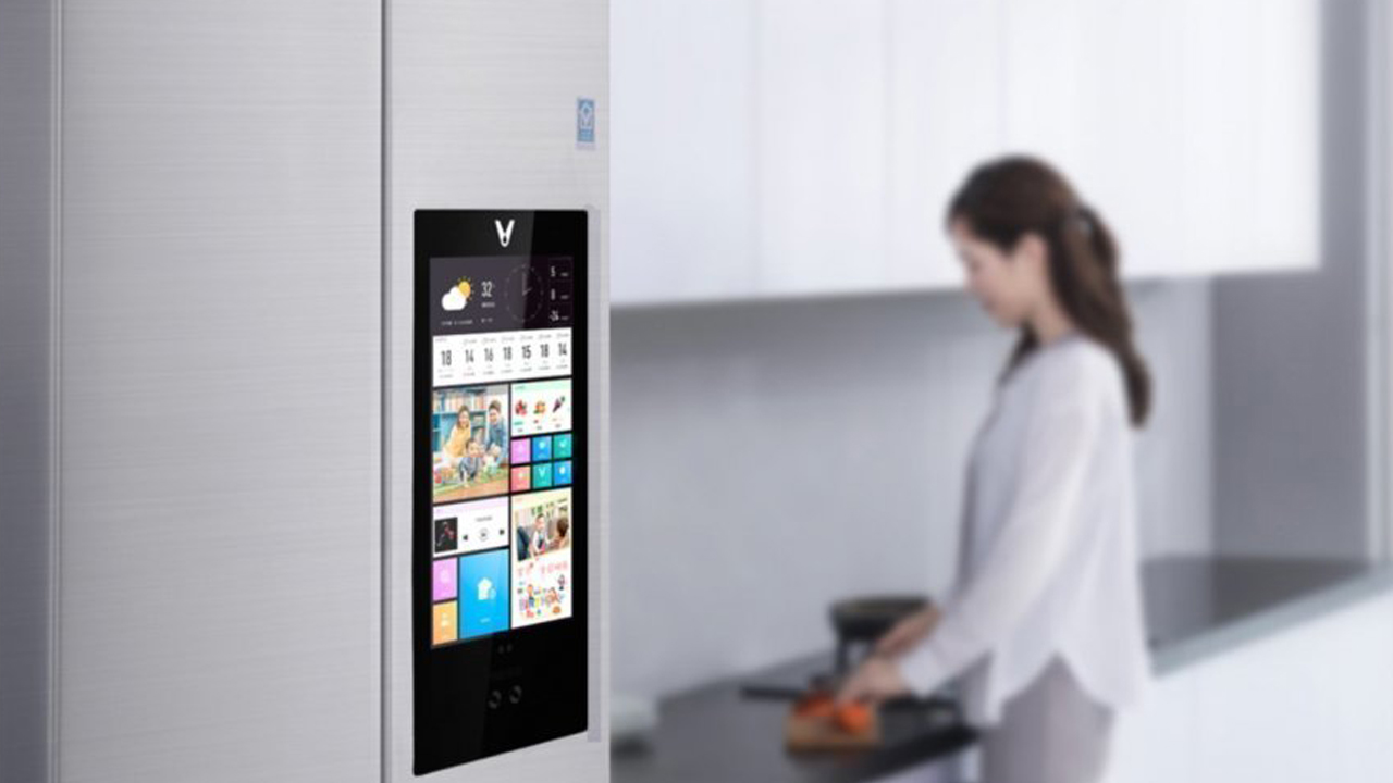 Холодильник с управлением со смартфона