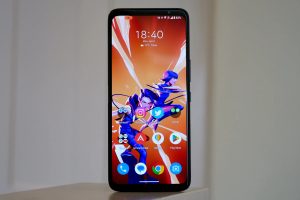 Asus ROG Phone 7 Ultimate екран