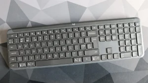 Logitech Signature K950