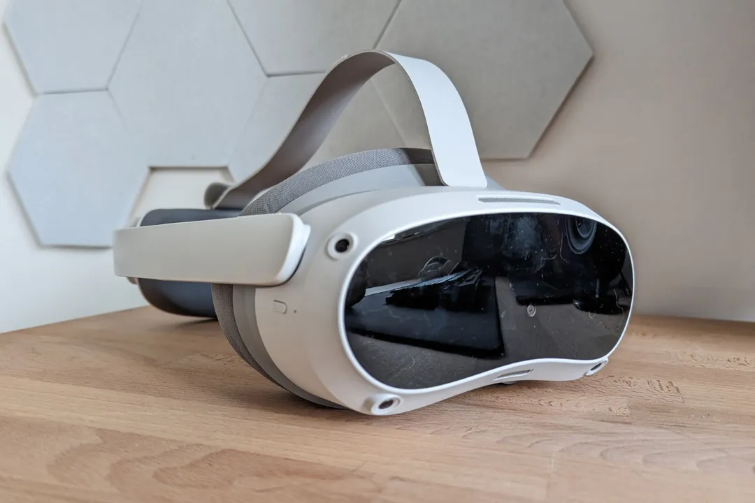 Автономні окуляри віртуальної реальності